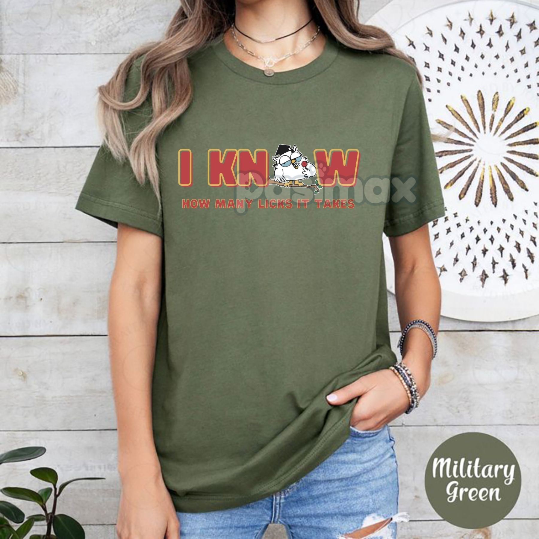 "I Know How Many Licks It Takes" Funny T-Shirt - Classic Pop Culture Nostalgia Tee, Witty Statement Shirt