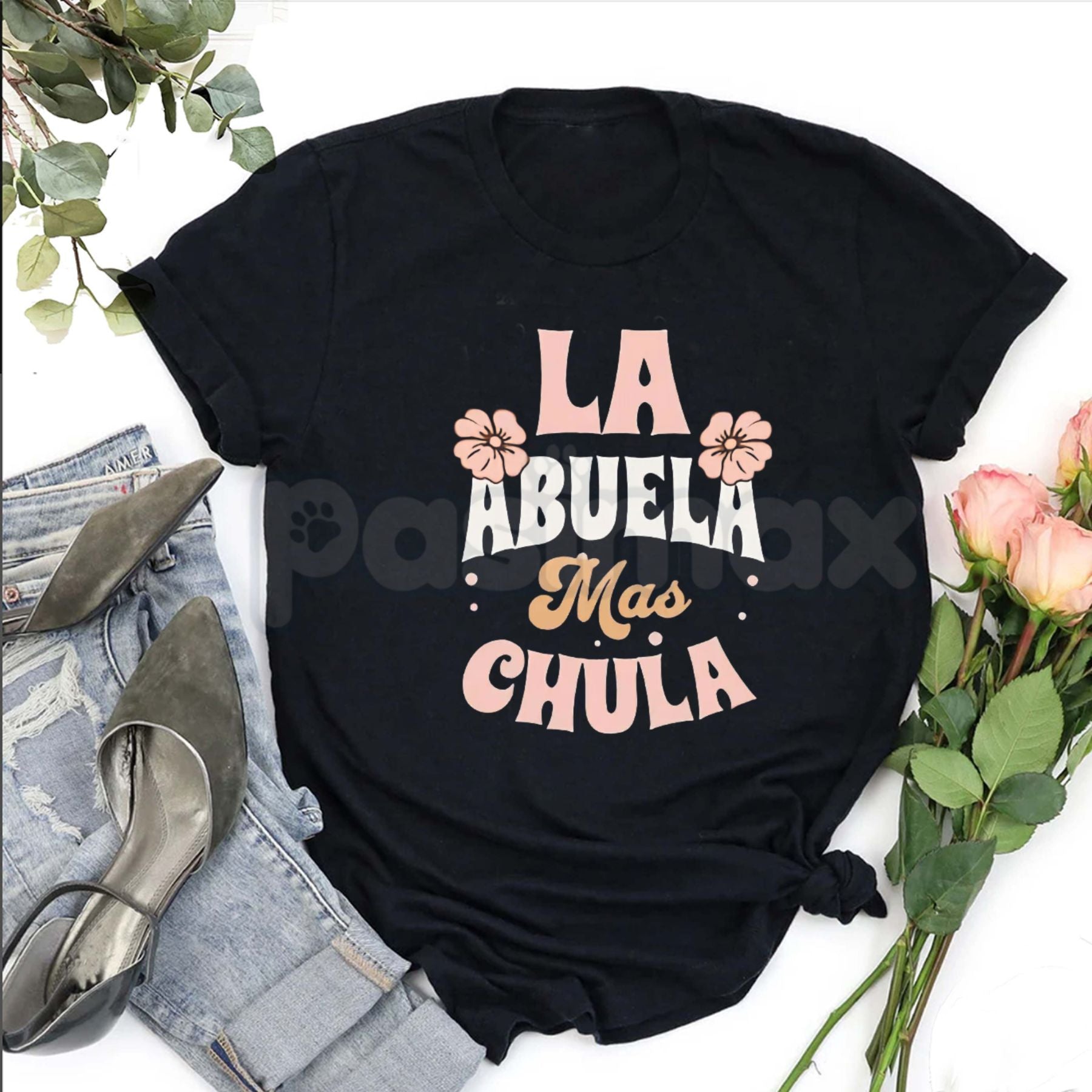 "La Abuela MÃ¡s Chula" Spanish Graphic Tee â Premium 100% Cotton Grandmother Gift, Cute Floral Abuela Portrait Shirt, Soft Lived-In Heavyweight Latina Fashion, Made in USA