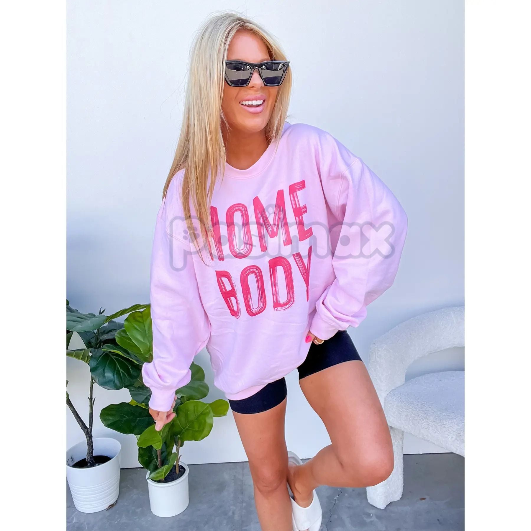 "Homebody" Graphic Pullover Unisex Crewneck Sweatshirt â Cozy Lounge & Introvert Wear